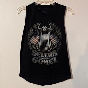 Black Selena Gomez Graphic Tank Top size small